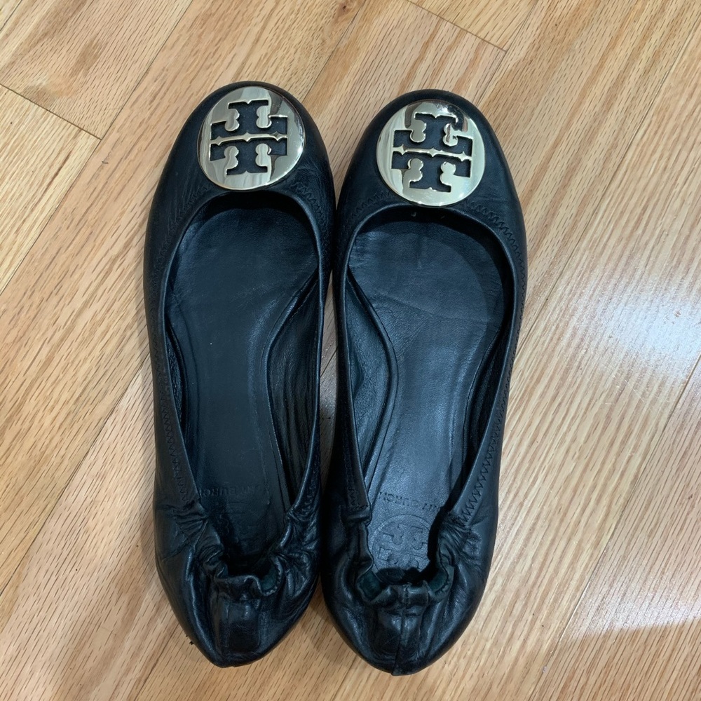 👟: Tory Burch Ballet Flats